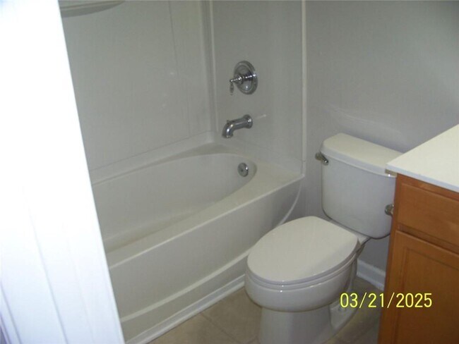 Building Photo - 2787 Deerwood Ln