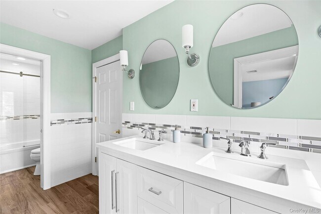 Building Photo - 176 Beach Ln