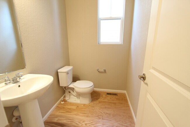 Building Photo - Fantastic Brand New 4 Bedroom/ 3.5 Bath Home with Cherry Creek Schools-NO SHOWINGS UNTIL 6/14