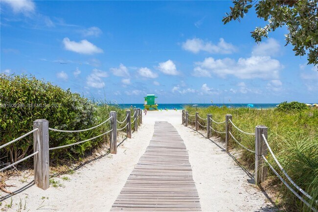 Building Photo - 401 Ocean Dr