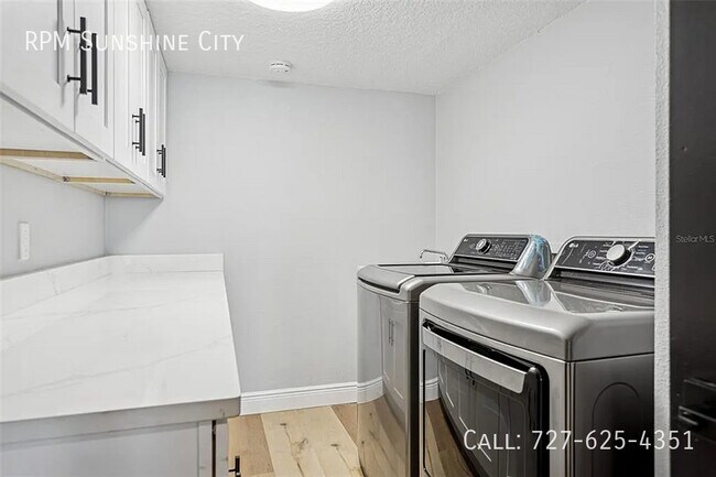 Building Photo - 769 Kingston Ct