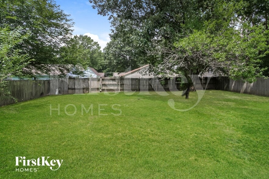 Building Photo - 4183 Rosewind Cir