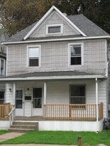 Building Photo - 329 1/2 E. 26th St.,
