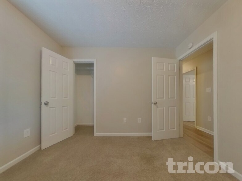 Building Photo - 431 Bridgeport Pl