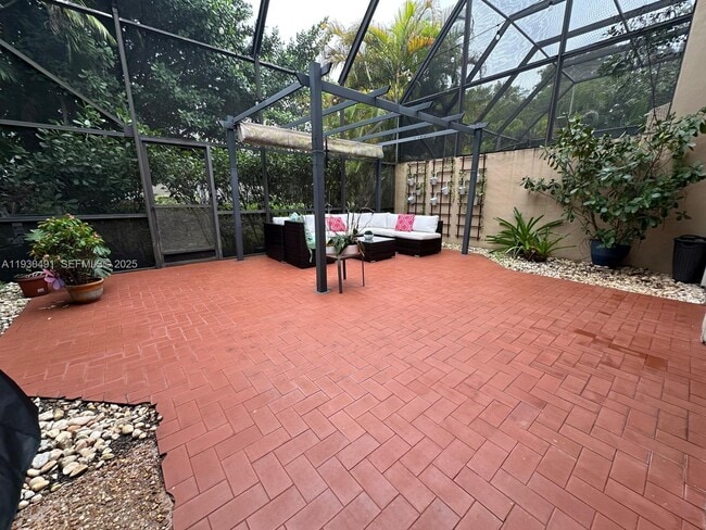 Building Photo - 9805 Costa Del Sol Blvd