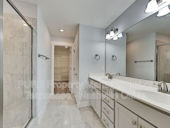 Building Photo - 4050 Gracious Dr