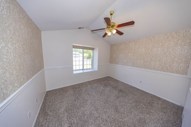 Building Photo - One Level Ranch Home in Washougal - 3 Bedroom, 2 Bathroom