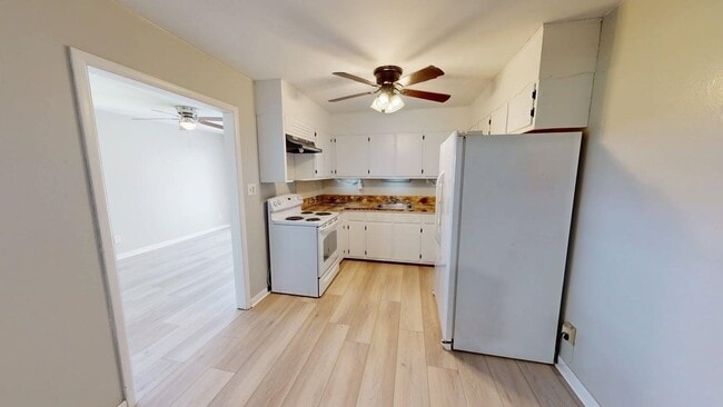 Building Photo - 78 Township Rd