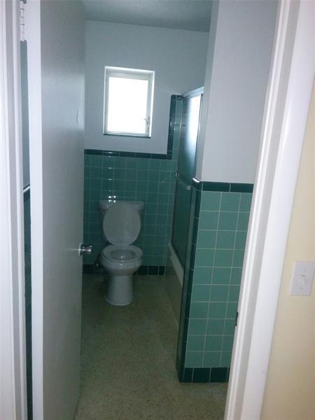Building Photo - 330 Southwind Dr