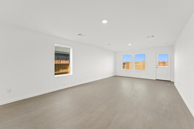 Building Photo - 3061 Majestic Sunrise Dr