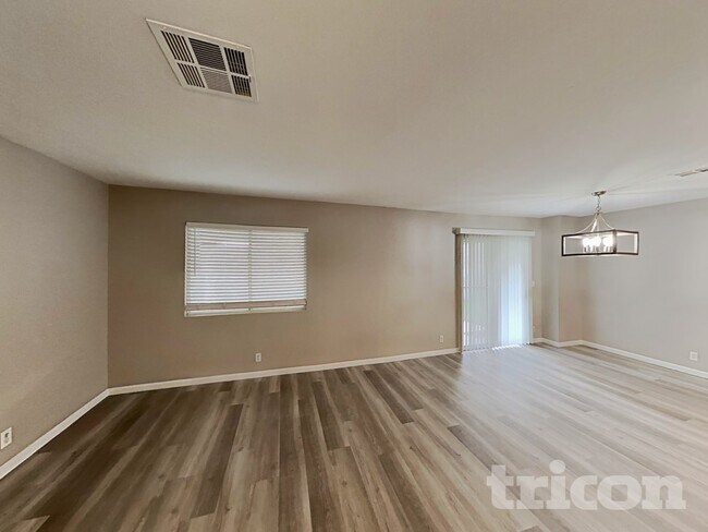 Building Photo - 9345 Copper Villa Ct