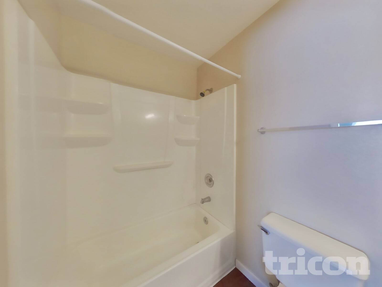 Building Photo - 600 Blue Skies Dr