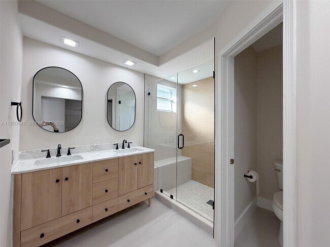 Building Photo - 4832 NW 107th Pl