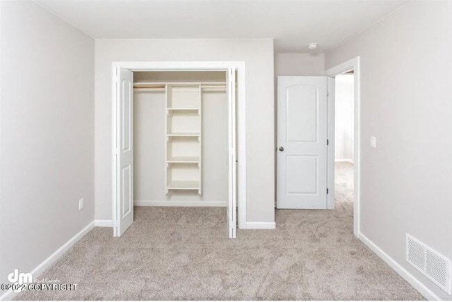 Building Photo - 4750 W Kaylee River Cir