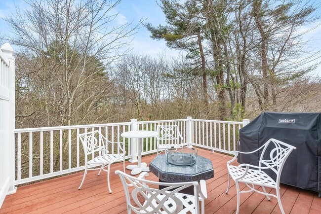 Building Photo - 239 Washington St