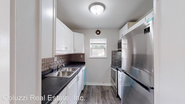 Building Photo - 4 br, 2 bath House - 1116 Locust St