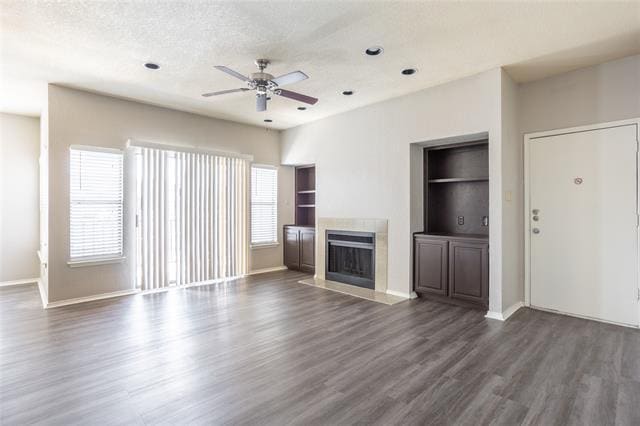 Building Photo - 400 E Pearl St