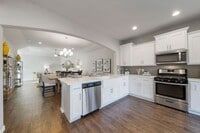 Building Photo - 3/2/2 Patio Home! Broken Arrow!