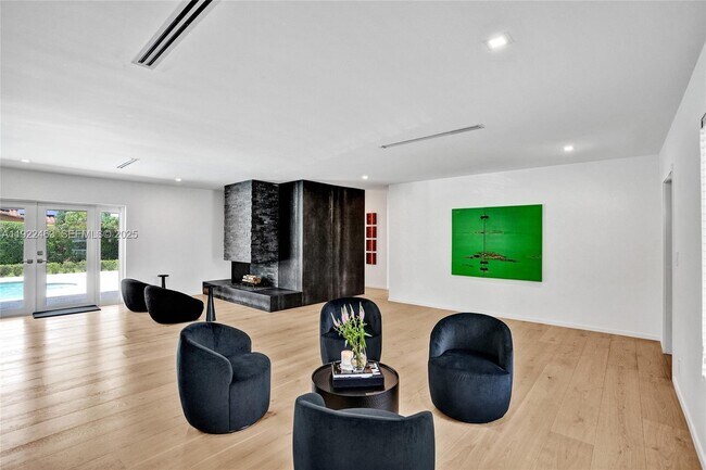 Building Photo - 7941 SW 143rd St