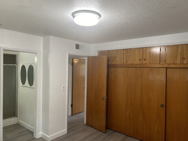 Building Photo - 1726 Idylwood Ct