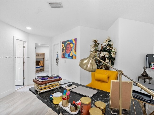 Building Photo - 1607 SW 157th Ave