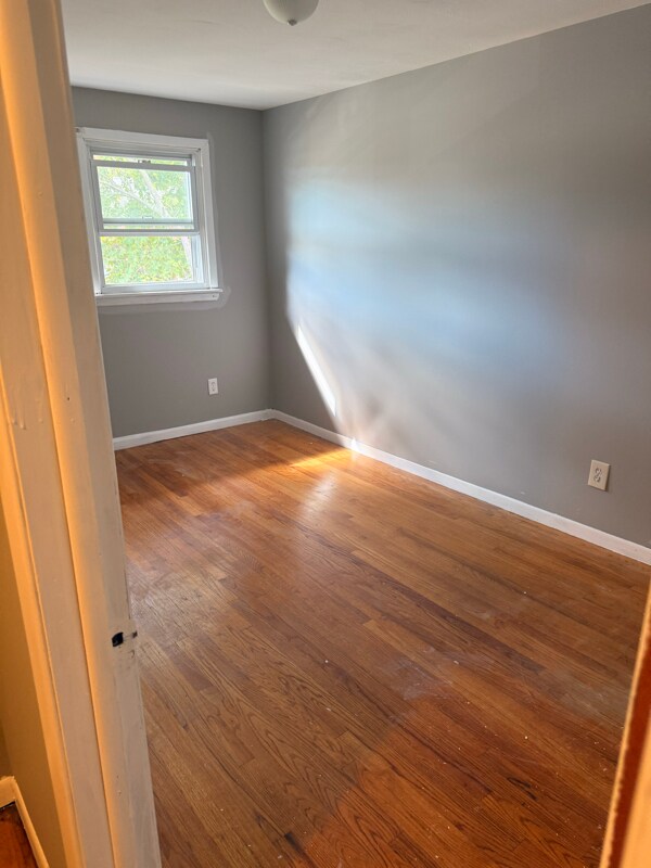 Building Photo - 143 Franklin Rd