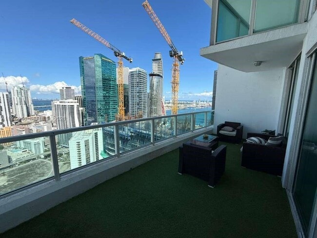 Building Photo - 41 SE 5th St