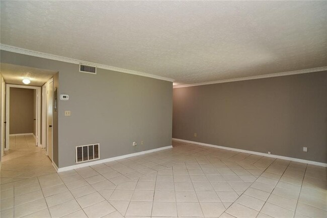 Building Photo - 2545 Lawrenceville Hwy