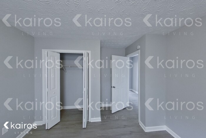 Building Photo - 137 Fawn Dr