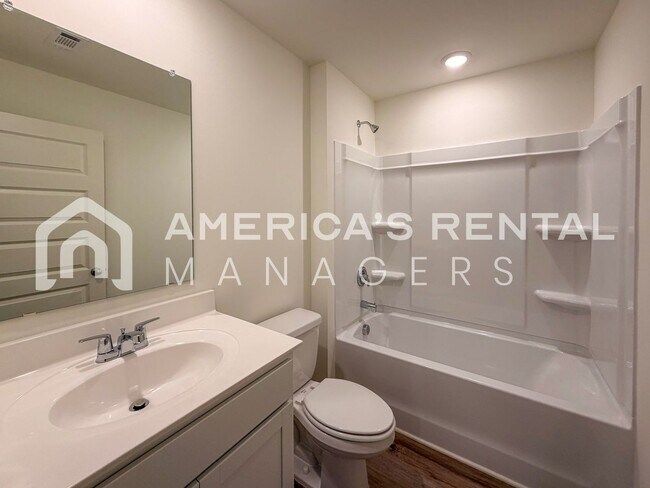 Building Photo - New Construction Home for Rent in Tuscaloosa, AL!  DEPOSIT PENDING!!!