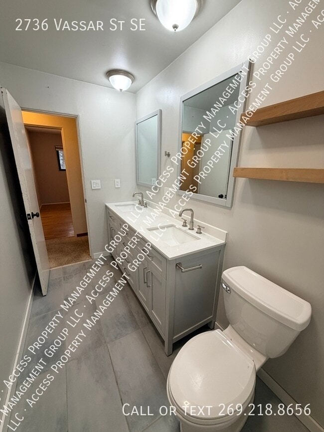 Building Photo - 2736 Vassar Dr SE