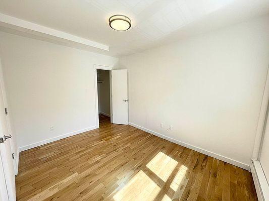 Building Photo - 2 bedroom in New York NY 10463