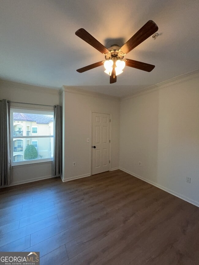 Building Photo - 955 Juniper St NE