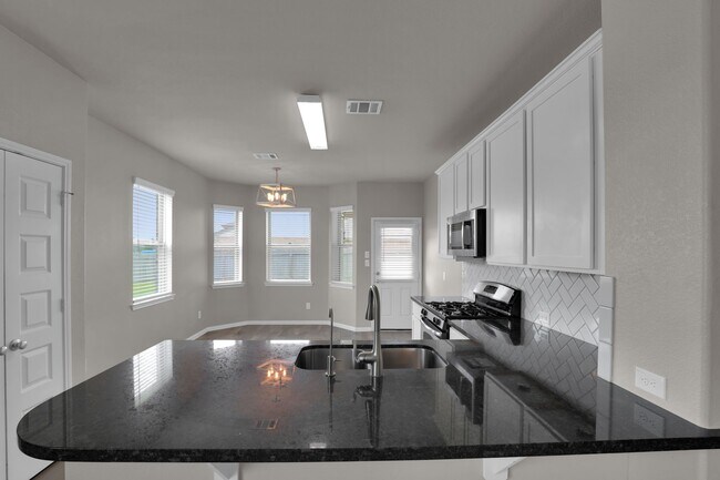 Building Photo - 430 Walnut Branch Dr