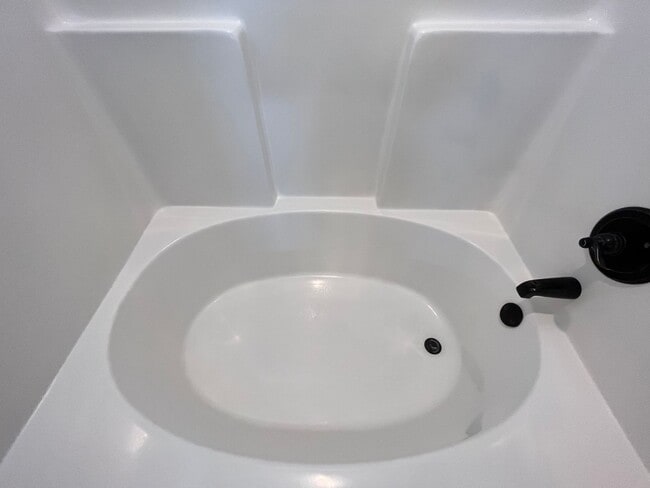 Building Photo - 4136 Bright Creek Rd