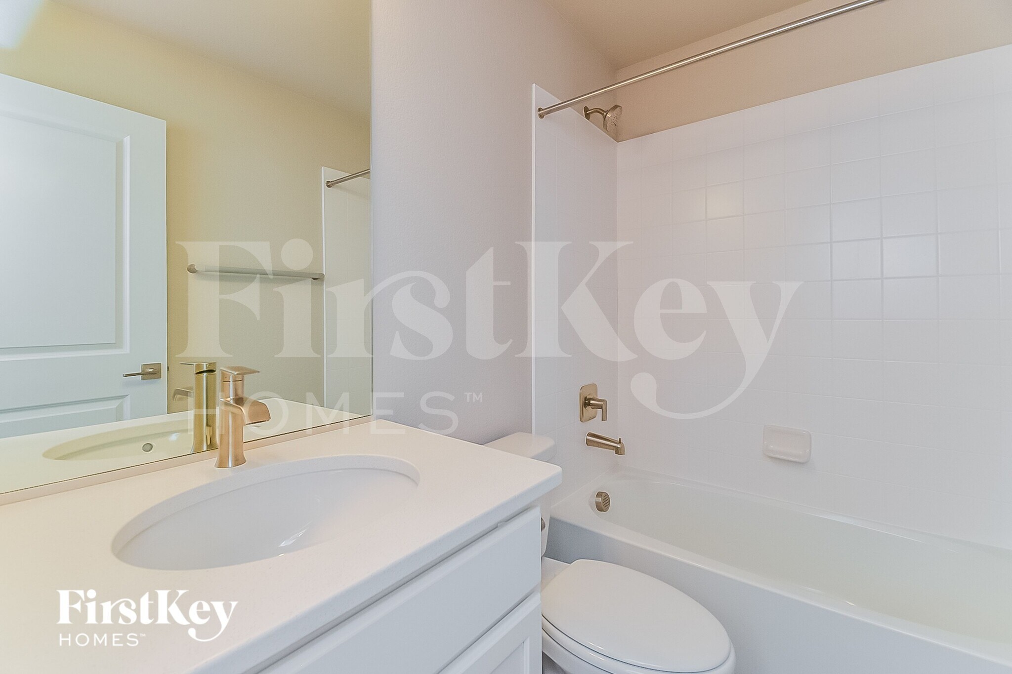 Building Photo - 10471 Horton Dr