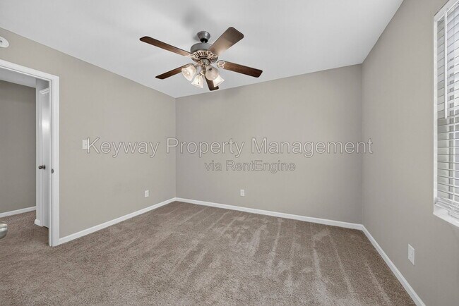 Building Photo - 2712 Fair Oak Ct
