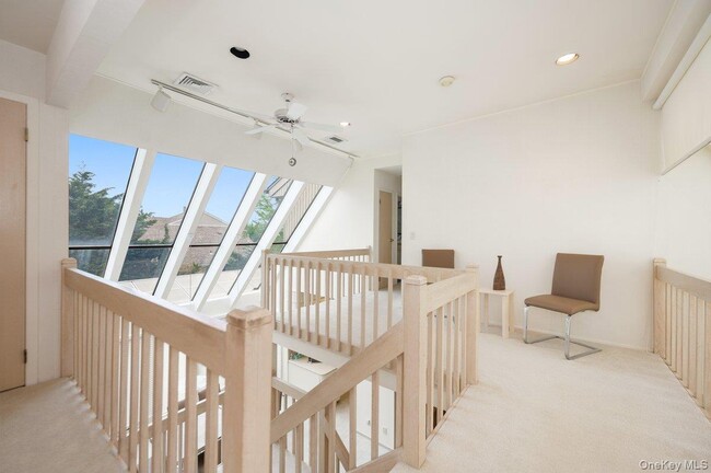 Building Photo - 40 Cayuga Ave