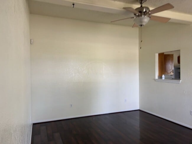 Building Photo - 2224 Spicewood Dr
