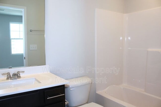 Building Photo - 2715 Chert Ln