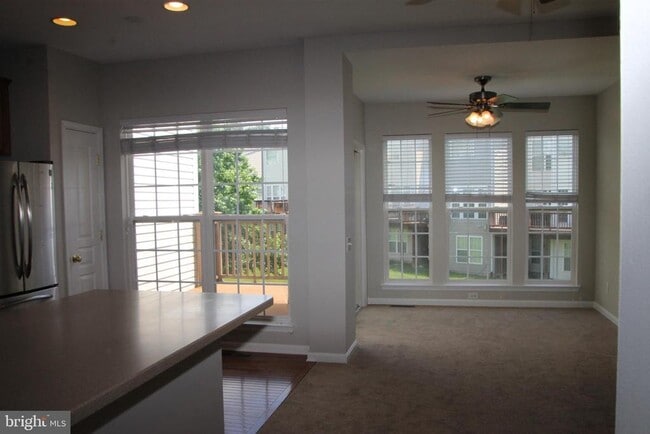 Building Photo - 157 Hudson Dr
