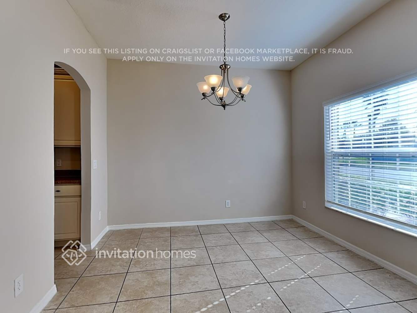 Building Photo - 516 Silverdale Ave