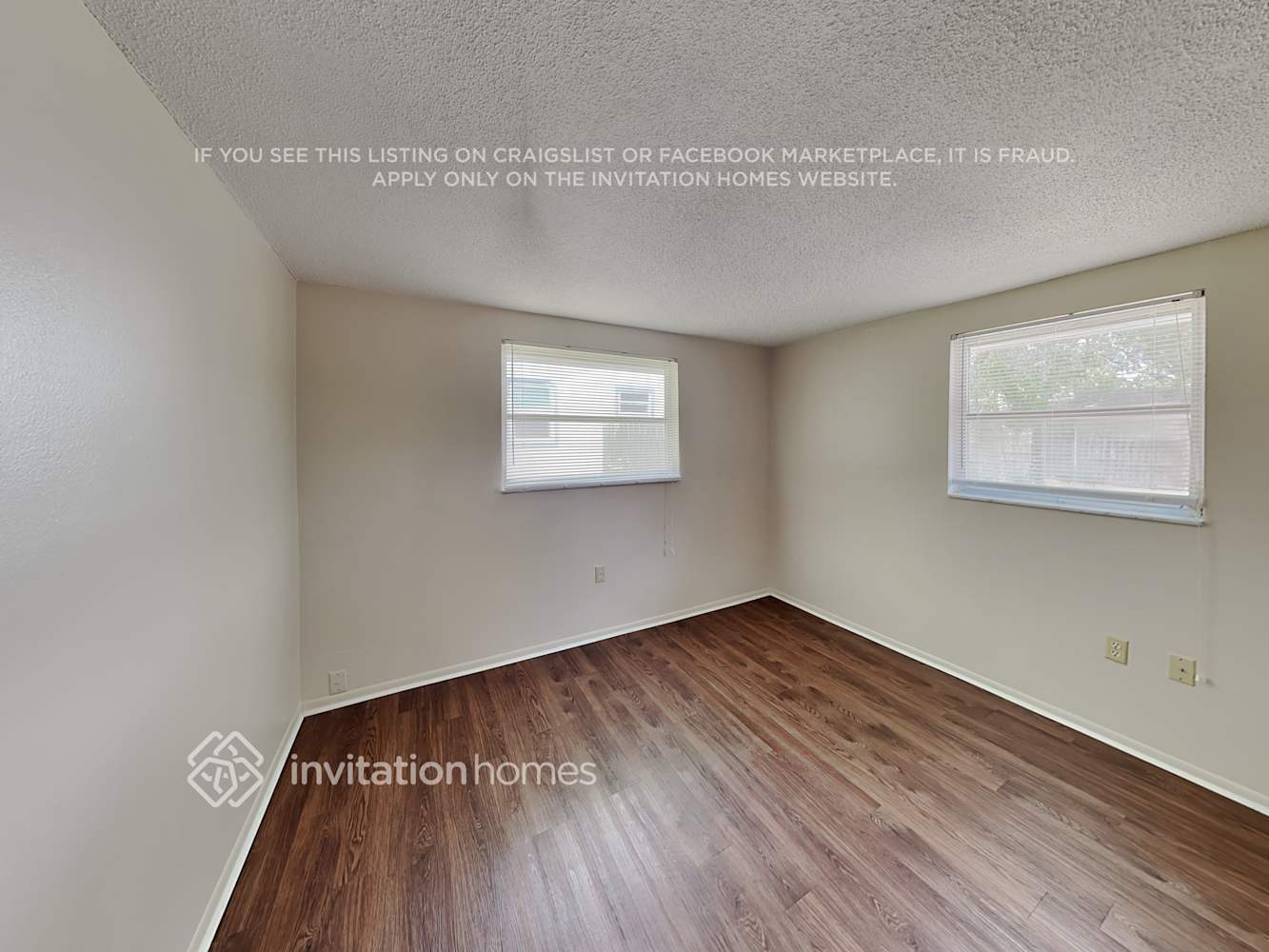 Building Photo - 4005 Prado Dr