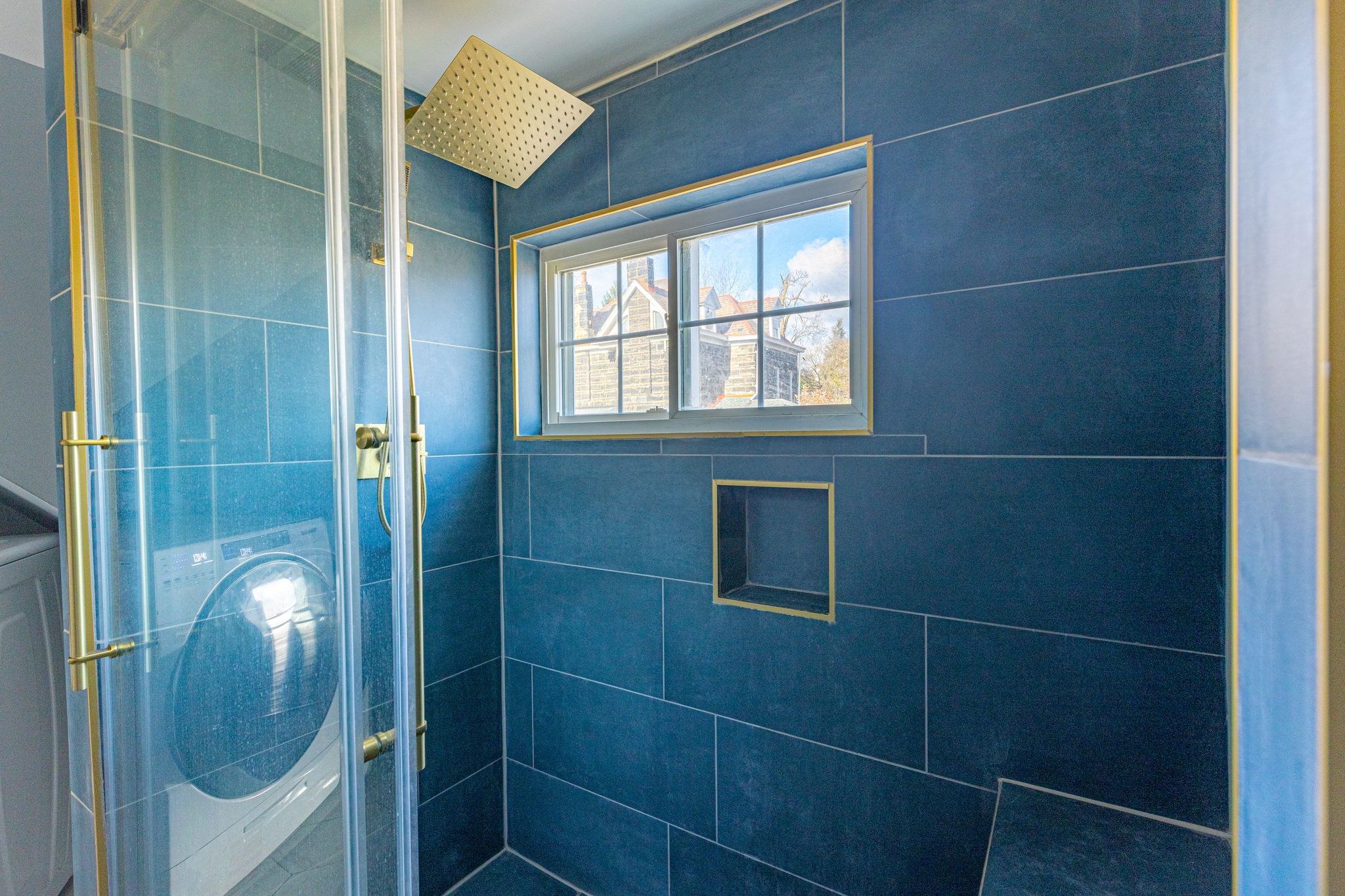 Building Photo - 310 Marsonia St