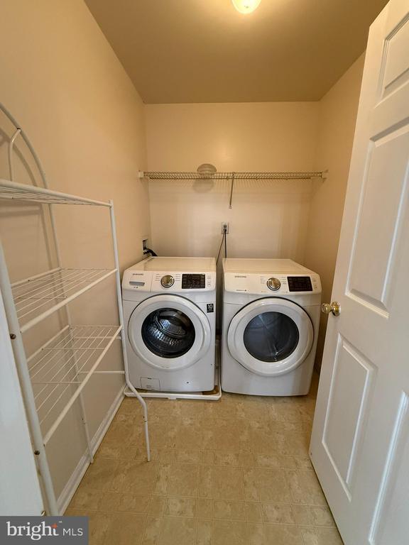 Building Photo - 2605 Gramercy Way