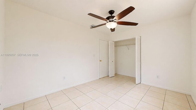 Building Photo - 15305 SW 104th Ave