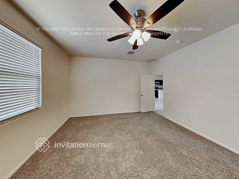 Building Photo - 37746 W Capri Ave