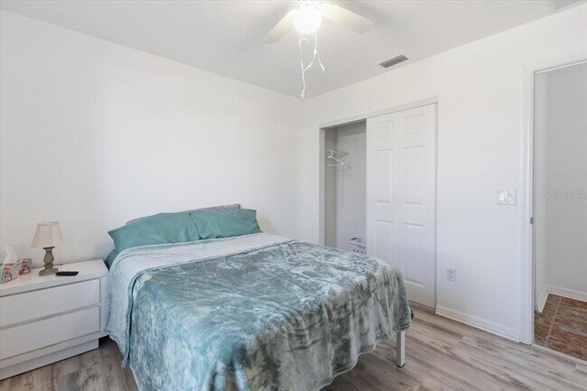 Building Photo - 6628 Thorman Rd