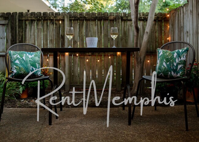 Building Photo - 1609 Forest Ave