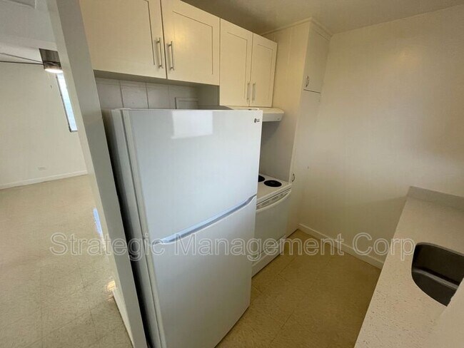 Building Photo - 1019 Pawa?a Ln